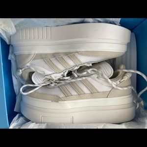 Platform Adidas Sneakers